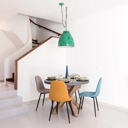 Beachside Surf & Sun Playa Americas 빌라 *