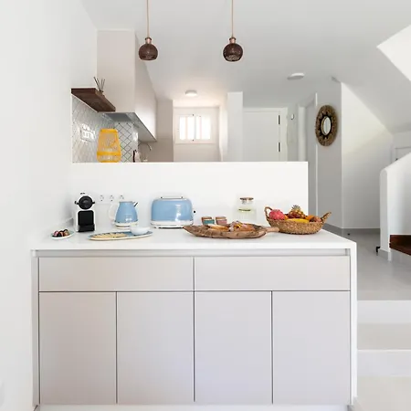 Beachside Surf & Sun Playa Americas 빌라