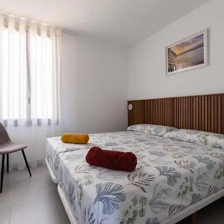 Beachside Surf & Sun Playa Americas 빌라 플라야데라스아메리카스